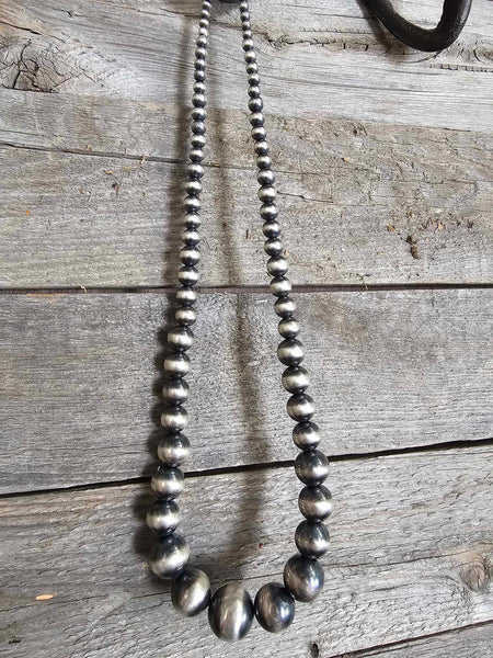 Graduated Navajo Pearls